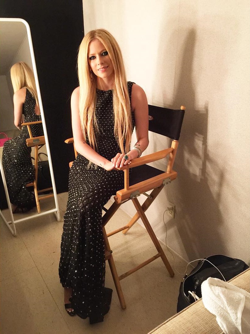 11326510_1731125850447937_865364004_n